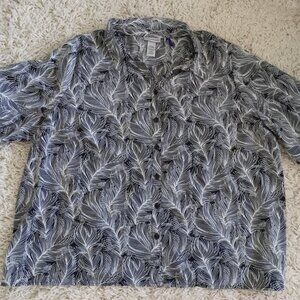 Catherines Women’s 3XWP Button Front Blouse Black White Feather Print Plus